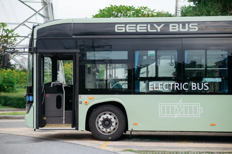 Geely exterior-3