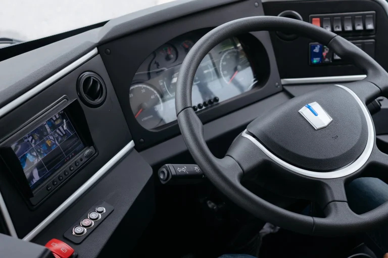 Geely interior-4